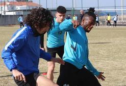 Menemenspor'un amatörden yeni keşfi Harrison