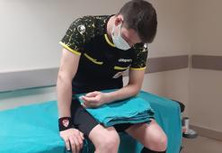 Futbol maçında kavga; 2 hakem yaralandı, 6 kişi gözaltına alındı