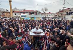 TÜRŞAD Voleybol Takımı, Adilcevaz'da coşkuyla karşılandı