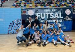 Trabzon Spor Lisesi Kadın Futsal Takımı şampiyon oldu