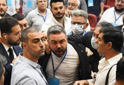 Altay'da olaylı kongre!