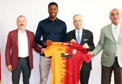 Mustafa Cengiz: Ryan Donk, Galatasaray'a kalpten bağlı olduğunu kanıtladı