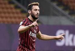 Hakan Çalhanoğlu görüşmeleri resmen başladı!