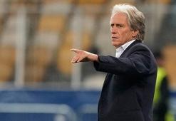 Fenerbahçe'de 3'lü savunma kabusu! Jorge Jesus detayı...
