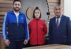 Nurgül Abi, Fransa'da Türkiye'yi temsil etmek için ter dökecek
