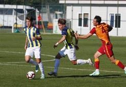 Fenerbahçe U19 - Galatasaray U19 derbisi Ülker Stadyumu'nda
