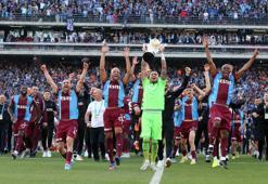 Trabzonspor'dan İstanbul'da şampiyonluk turu