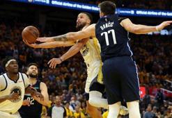 Golden State, Dallas karşısında 2-0'ı yakaladı
