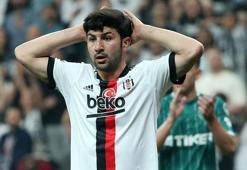 Güven Yalçın Beşiktaş'ta kalacağının sinyalini verdi