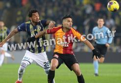 (ÖZET) Fenerbahçe – Galatasaray maç sonucu: 1-3 (FB – GS özet izle)