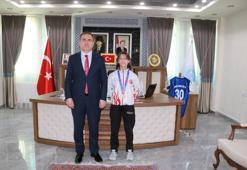 Nurgül Abi, Fransa'da dünya üçüncüsü oldu