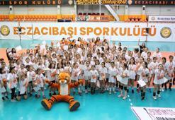 Eczacıbaşı Ayazağa Spor Okulu, Mini Tigers Voleybol Şenliği düzenledi
