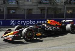 Formula 1 Azerbaycan Grand Prix'sini kazanan Max Verstappen