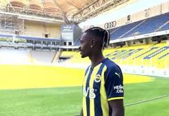 Fenerbahçe yeni transferi böyle duyurdu!