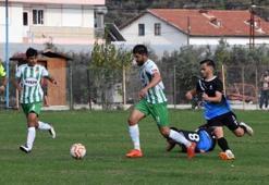 Demre 3 puanı 4 golle aldı