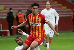 Kayserispor, Mehmet Eray Özbek ile 4 yıl daha