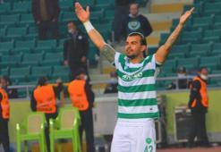 Konyaspor'dan Abdülkerim Bardakcı'ya duygusal veda