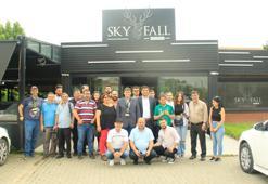 Kocaelispor'da stadyum zemini hibrit çime dönüyor