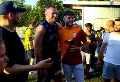 Attila Szalai, Galatasaraylı taraftarın fotoğraf isteğini kırmadı!