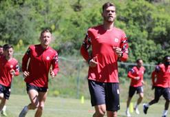 Sivasspor'da hazırlıklar tek idmanla devam etti