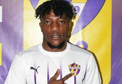 Eyüpspor'da transfer şov devam ediyor! Francis Ezeh resmen Eflatun-Sarılı ekipte