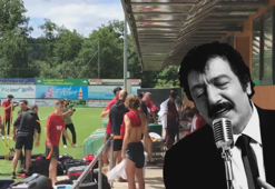 Galatasaraylı futbolcular idman sonrasında Müslüm Gürses dinledi.