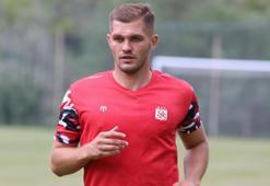 Sivasspor'un yeni transferi Karol Angielski ilk idmanına çıktı