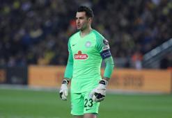 Trabzonspor'da kaleye 3 yerli aday! İrfan Can Eğribayat, Tarık Çetin ve Gökhan Akkan...