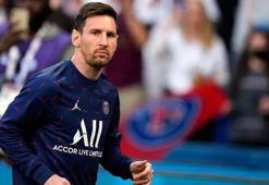 PSG, Lionel Messi'nin sözleşmesini uzatmak için harekete geçti