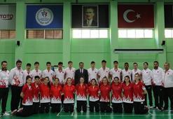 Badminton Genç Milli Takımı kampı başladı