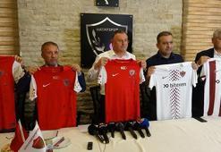 Atakaş Hatayspor'un yeni sezonda giyeceği formalar basına tanıtıldı