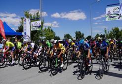 Uluslararası Yol Bisiklet Yarışları Grand Prix Erciyes Etabı başladı