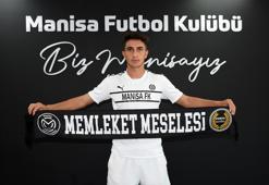 17 yaşındaki Fırat Sarı, Manisa FK'da