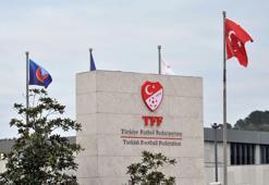 Bakan Kasapoğlu ile Bakan Nebati, TFF ve Kulüpler Birliği ile bir araya geldi
