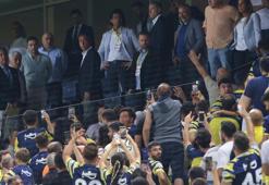 Fenerbahçe'de Başkan Ali Koç, taraftarlarla tartıştı