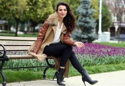 Tuvana Türkay kadın arkadaşıyla öpüştü!