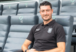 Albert Riera durdurulamıyor! 7'de 7 yaptı
