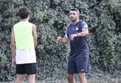 Altay'da tribünler Sinan Kaloğlu'nu istifaya davet etti