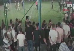 Kurusıkı silahla sahaya daldı, etrafa rastgele ateş açtı