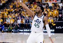 Donovan Mitchell takasla Cleveland Cavaliers'da