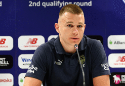 Son dakika Fenerbahçe transfer haberi! Attila Szalai son kararını verdi