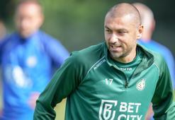 Burak Yılmaz isyan etti! "Ben ne antrenörüm ne de tiran"
