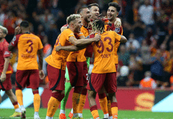 Flaş Galatasaray açıklaması: 10 kişi kaldıktan sonra daha iyi oynadı