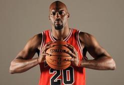 San Antonio Spurs, Quincy Pondexter ile anlaştı