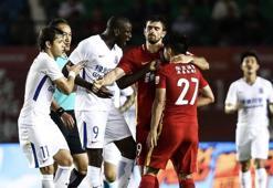 Demba Ba çılgına döndü!