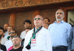 Kocaelispor Başkanı Engin Koyun uzun süre stattan çıkamadı