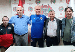 Turgutluspor'da teknik direktörlüğe Doğan Engin getirildi