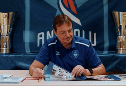 Anadolu Efes'in yeni sezon teması: House of Blue