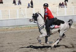 Erzurum'da Cirit 1. Lig müsabakaları devam ediyor
