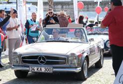 Cumhuriyet Rallisi'nde klasik otomobiller yarışıyor